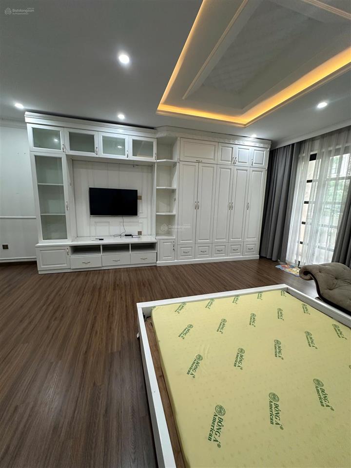 Cho thuê nhà phố có hầm cityland park hills full nội thất. nhà đẹp giá chỉ 50tr/th. vị trí cực đẹp