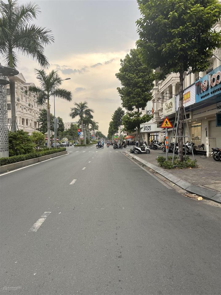 Biệt thự hot cityland park hills diện tích 269m2 (k/c 4 tầng) rộng rãi, yên tĩnh, giá 55 tỷ