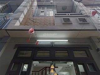 Nhà đẹp shc dt 3,5x7m 1trệt 2 lầu 3pn 3wc sân phơi,pháp lý ok, sát hẻm xh hiệpthành 13 q12, 1, 65tỷ