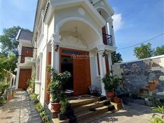 Biệt thự mini dt 8x26m, 1 lầu 3pn 3wc nội thất cao cấp đường xe hơi bình mỹ củ chi tp hcm 4,9tỷ