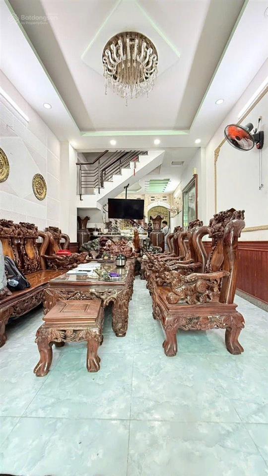 Nhà đẹp dt 4x18m 1trệt 3lầu 4pn p. thờ 5wc s. phơi, s.thượng, hẻm nhựa 7m tân chánh hiệp q12, 6,1tỷ