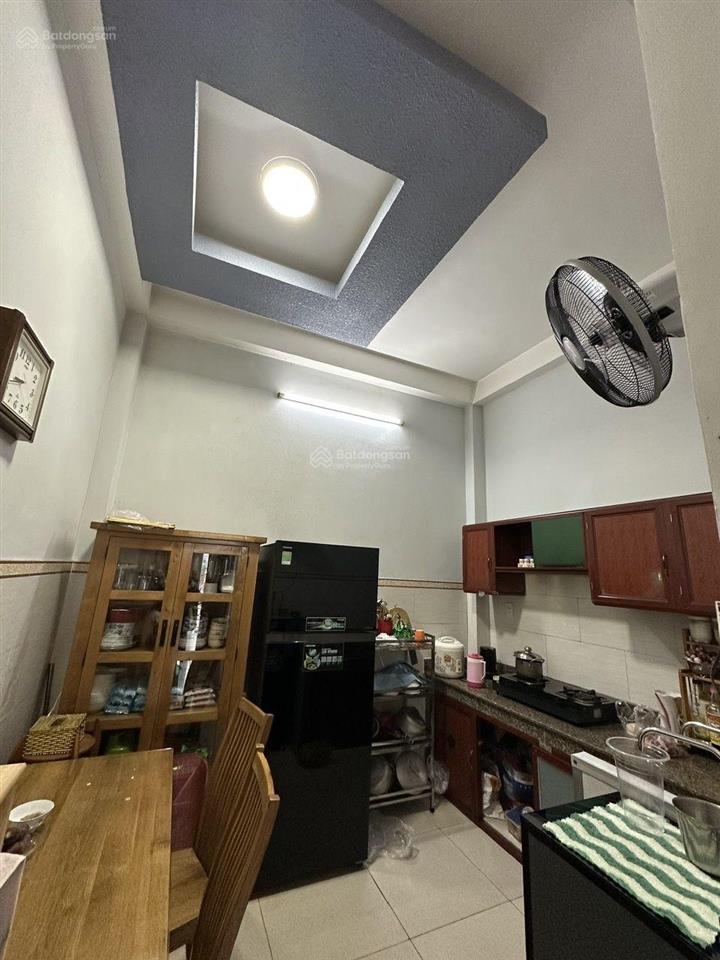 Nhà đẹpmt nhựa 12m dt 3,5x9,5m trệt 2lầu 4pn3wc nguyễn thị thơi hiệp thành q12, ở và kd tốt, 2,65tỷ