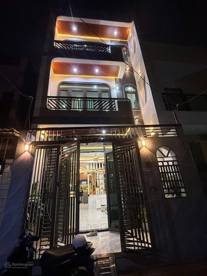 Nhà đẹp dt 5x15m 1trệt 2lầu 4pn 4wc sân thượng rộng sân phơi hẻm 6m lâm thị hố t.t.hiệp q12, 6,98tỷ