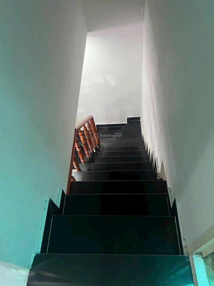 Nhà shr dt 4x11m đúc trệt 1 trệt 1 lầu 2pn 2wc hẻm sạch sẽ 1/ ngắn tân thới hiệp 13 q12, 2,98 tỷ