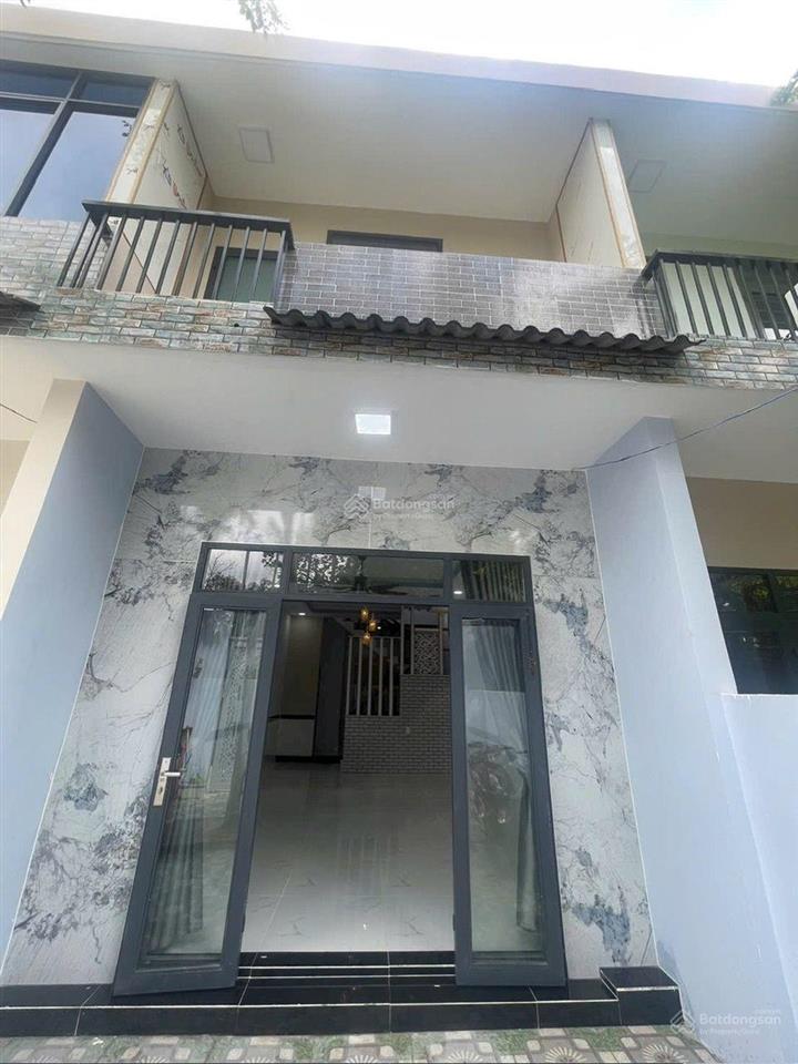 Nhà đẹp shc dt 4x17m đúc kiên cố 1 trệt 1 lầu 2pn 2wc s.phơi, hẻm 5m xh vào nhà bình mỹ hcm, 1,59tỷ