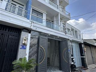 Nhà đẹp shr dt 4,2x18m trệt 2 lầu 4pn 3wc hẻm xh 5m thông đường đông bắc q12 giáp gò vấp, 5,9 tỷ