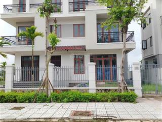 Biệt thự 225m2 vào tiền chỉ 5 tỷ ( 30%).miễn lãi 18 tháng.kđtcenta riverside ngay cạnh sun phù đổng