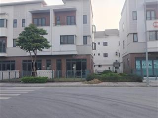 Duy nhất 1 căn góc sh1 tại centa rvs, kinh doanh bất chấp. vào tiền chỉ nhỉnh 4 tỷ,miễn lãi gốc 24t