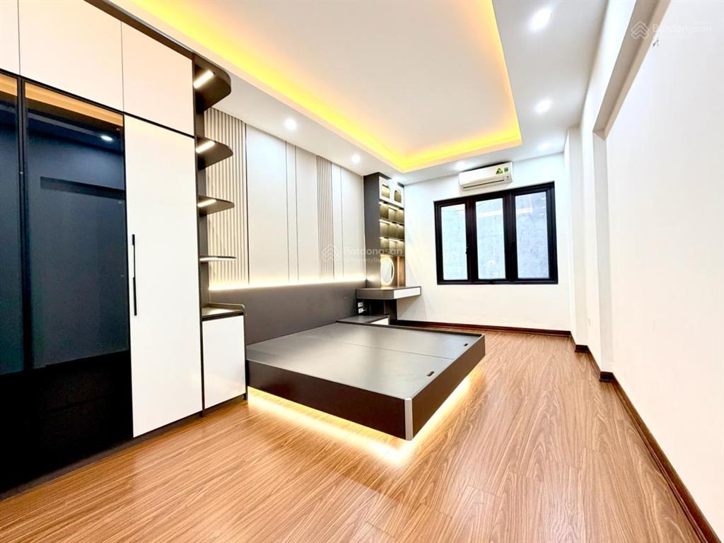 Đẹp quá ! phố thuỵ khuê, thoáng vĩnh viễn, dân xây kcbt, ngõ thông, ba gác , sân xe, 40m*6t