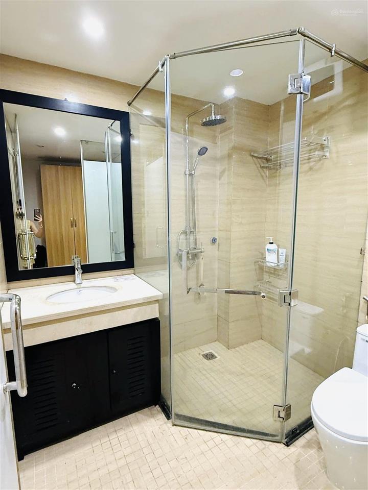 Chưa đến 7 tỷ! phố văn cao ,2 thoáng trước sau, dân xây, ba gác, full nt, ngõ nông ,30m ra phố