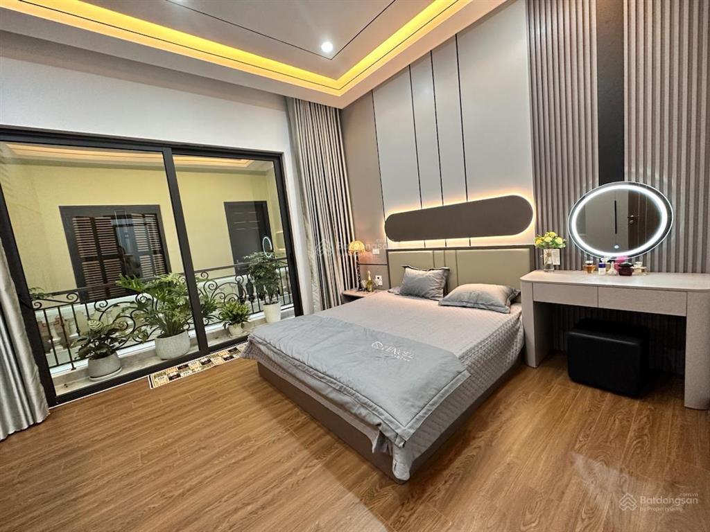 Giảm nửa tỉ. nhà thụy khuê. ngõ cực nông, vài bước ra mặt phố, 3 gác tránh, dân xây thoáng, 52m2*4t