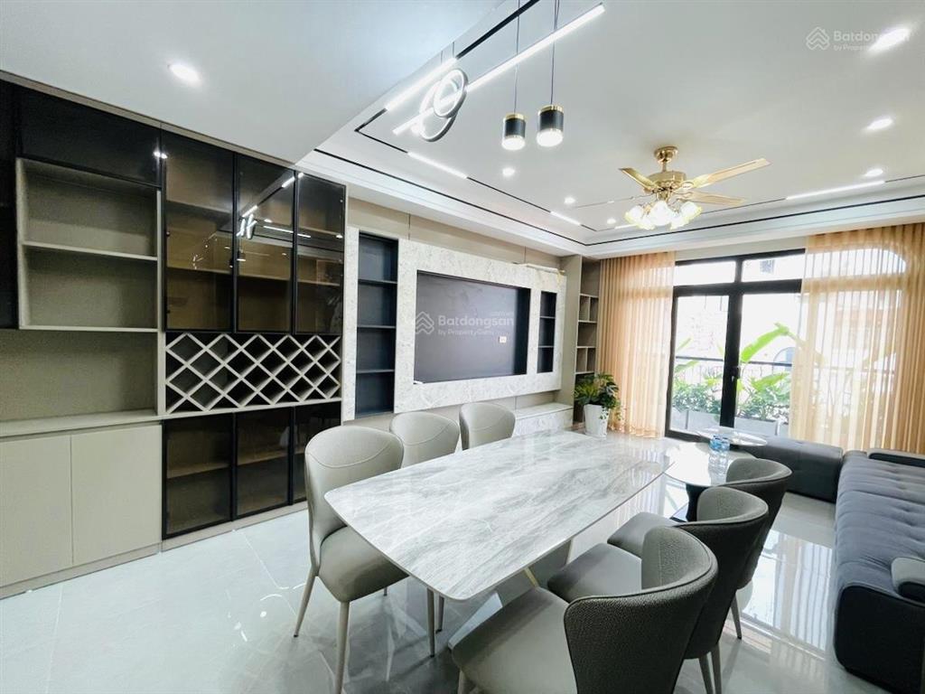 Nhà xinh phố ngọc khánh  10m ra phố  mặt tiền quyền lực  thoáng sáng  lô góc 3 thoáng  46m*5t