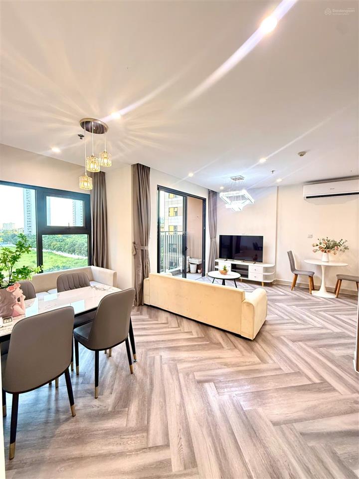 2n+ góc ban công đntn, full đồ đẹp, tầng đẹp giá rẻ 3,99 tỷ s2.10 vinhomes ocean park 1