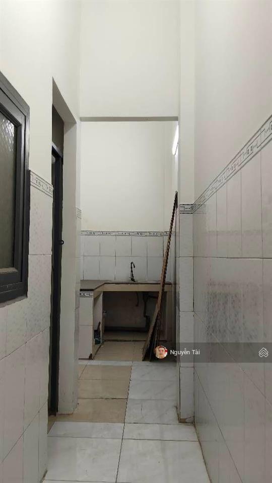 Hot, bán nhà rẻ nhất btân, gò xoài, 80m2, 2 tầng, hẻm 8m xe tải tránh, chỉ nhỉnh 5 tỷ.