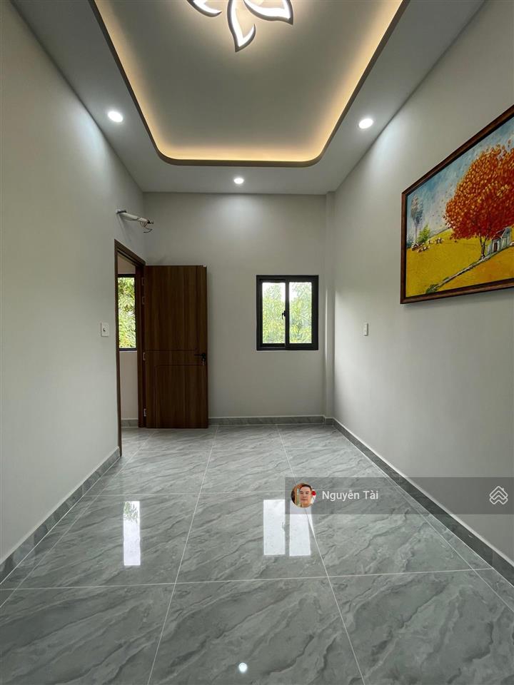 Hot, bán gấp nhà riêng chiến lược, btân, 50m2, 2 tầng mới 100%, hẻm xe hơi đỗ cửa, chỉ nhỉnh 4 tỷ.