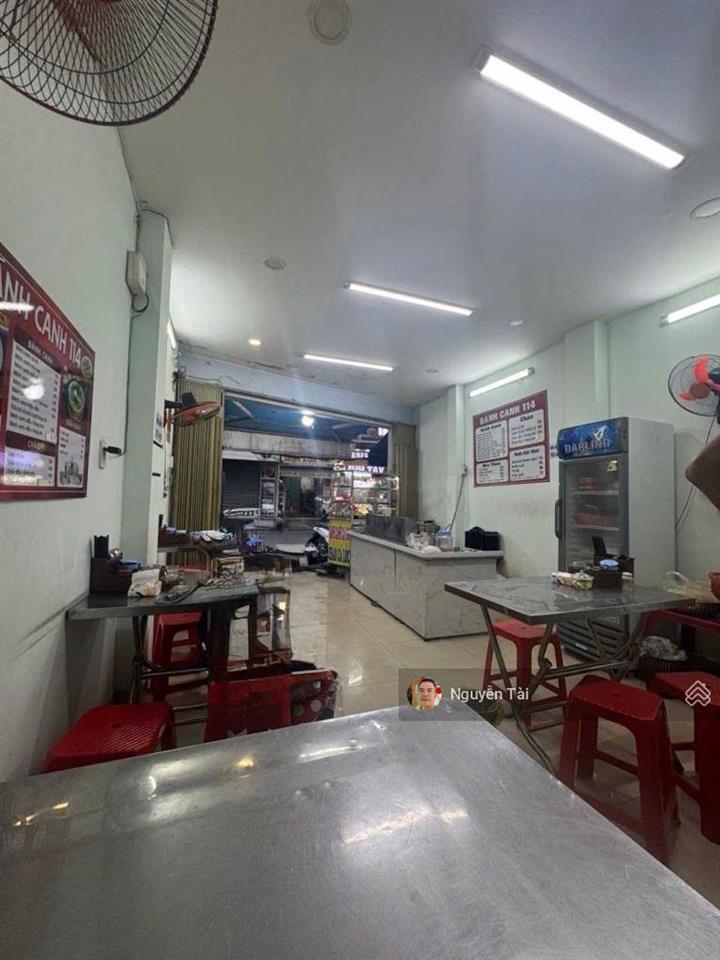 Hot, bán gấp nhà mặt tiền thoại ngọc hầu, tân phú, 68m2, 2 tầng mới đẹp, chỉ hơn 6 tỷ