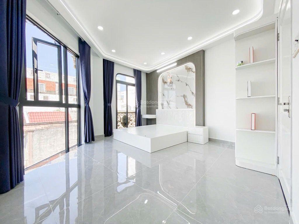 Hot, bán gấp nhà riêng lũy bán bích tân phú, 60m2, 5 tầng mới đẹp, hẻm xe tải, nhỉnh 8 tỷ xíu.