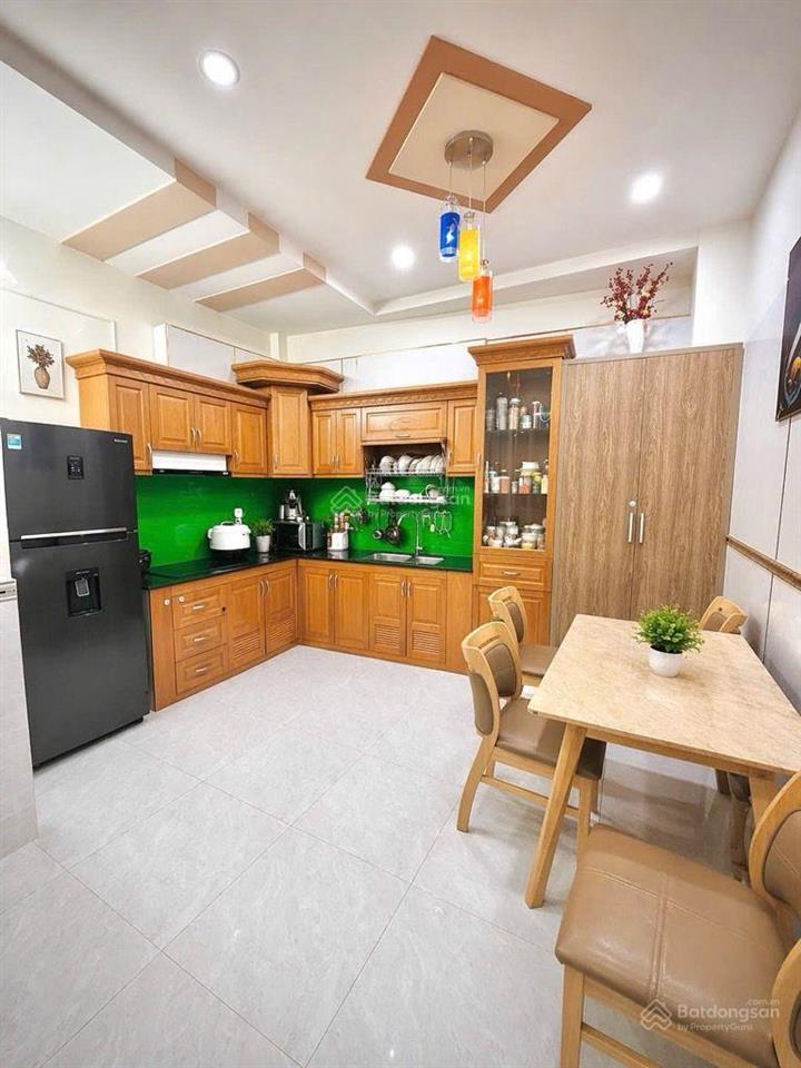 Bán gấp nhà riêng chiến lược btân, 60m2, 4 tầng mới đẹp, hẻm xe hơi 4m, chi nhỉnh 6 tỷ.