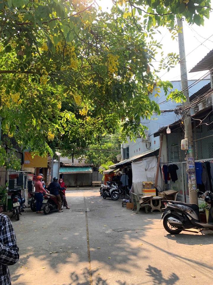 Bán gấp nhà riêng lê văn quới, bình tân, 48m2, 2 tầng, hẻm 8m xe hơi tránh, chỉ nhỉnh 3 tỷ xíu
