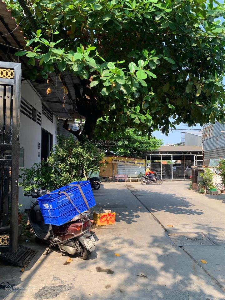 Bán gấp nhà riêng lê văn quới, bình tân, 48m2, 2 tầng, hẻm 8m xe hơi tránh, chỉ nhỉnh 3 tỷ xíu