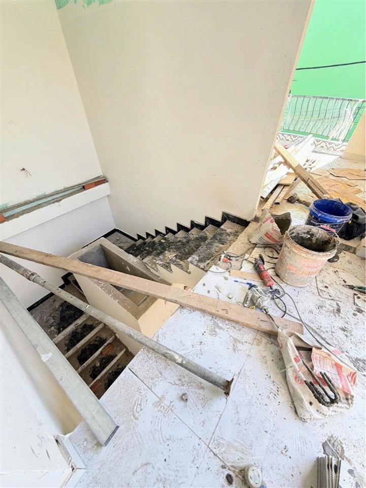 Hot, bán gấp nhà đẹp hương lộ 2 bt, 46m2, 2 tầng mới 100%, hẻm 6m xe tải thông, chỉ nhỉnh 4 tỷ