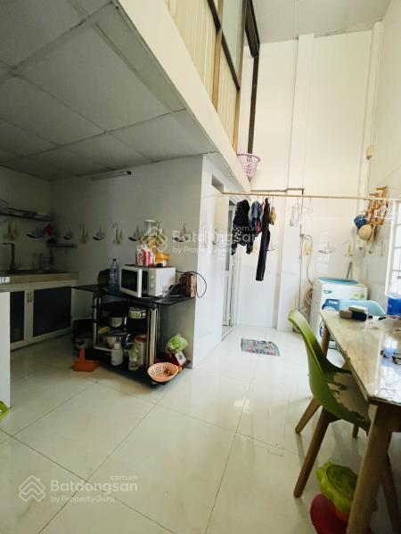 Hot, bán gấp nhà mặt tiền hồng lạc, tân bình, 60m2, 2 tầng, chỉ nhỉnh 8 tỷ.