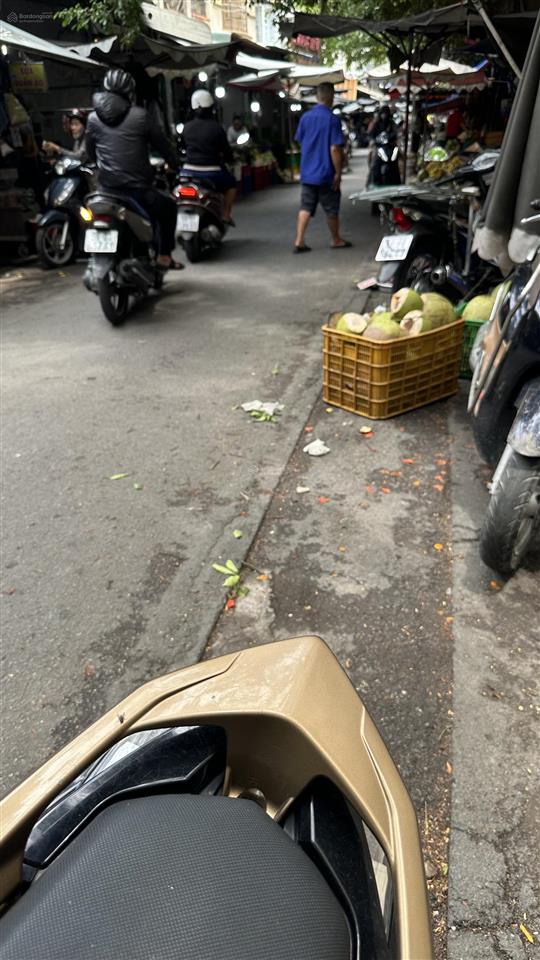 Hot, nhà mặt tiền 3 tầng chợ sơn kỳ 73m2 ngộp bank 8,5 tỷ bán gấp 10 tỷ.