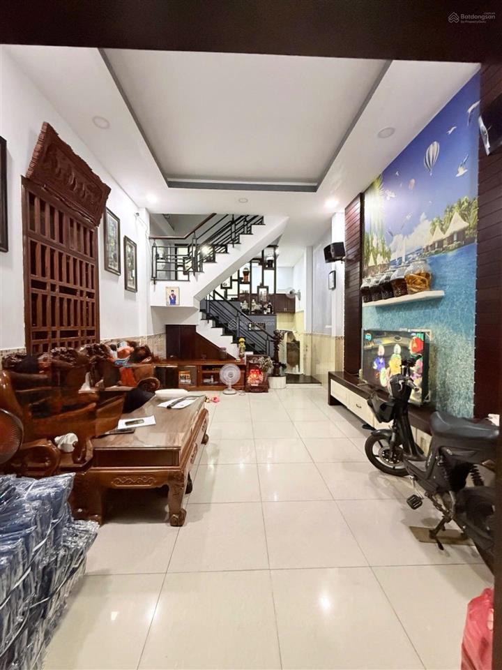 Hot, bán gấp nhà đẹp 2 tầng 26/3 bình tân, 70m2, hẻm xe tải 6m, sát aeon mall, chỉ nhỉnh 6 tỷ