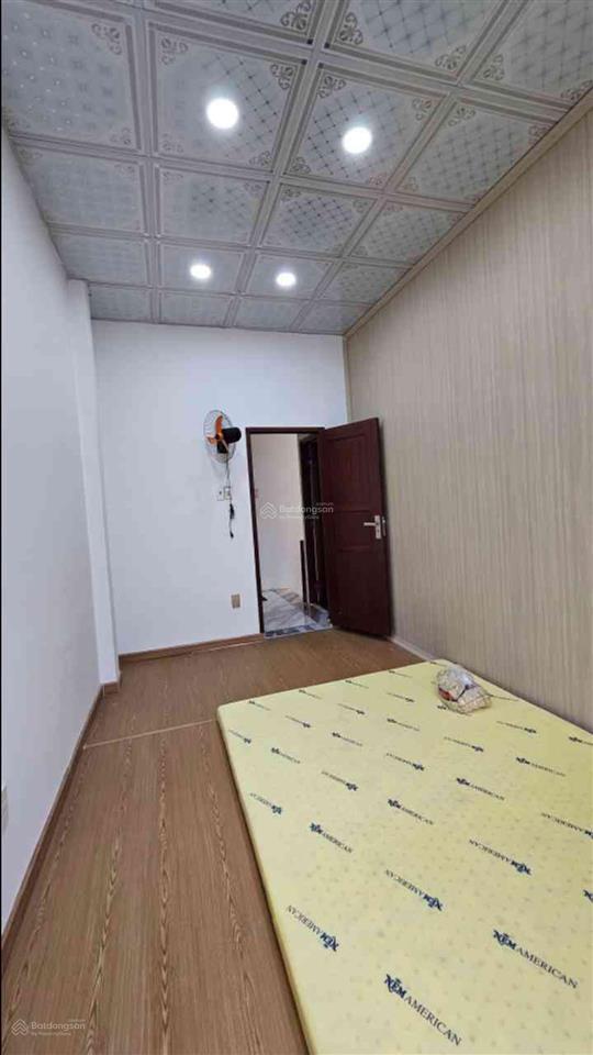 Hot, bán gấp nhà mới đẹp 2 tầng âu cơ tân bình, 40m2 sát mặt tiền, chỉ hơn 4 tỷ.