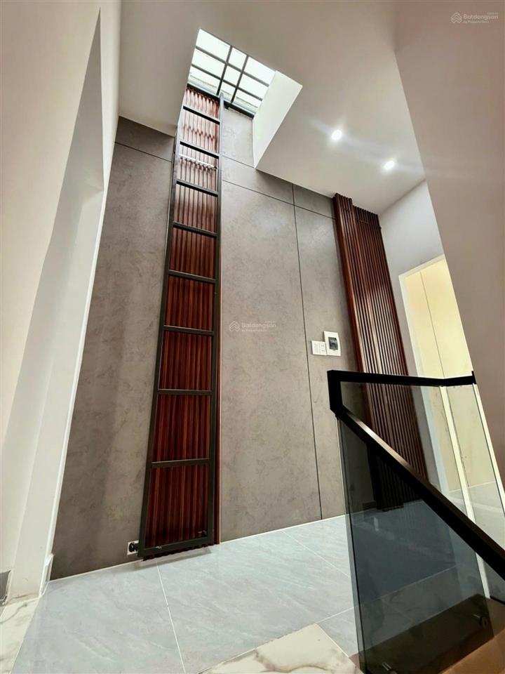 Hot, bán gấp nhà đẹp 2 tầng an lạc btân, 48m2, hẻm xe hơi sát bến xe miền tây, chỉ hơn 4 tỷ