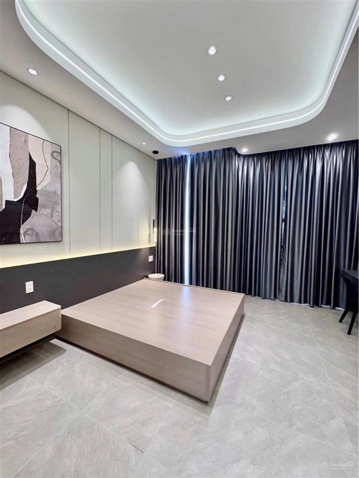Hot, bán gấp siêu phẩm 5 tầng mã lò btân, 60m2, hẻm xe hơi đỗ cửa, chỉ nhỉnh 7 tỷ xíu.