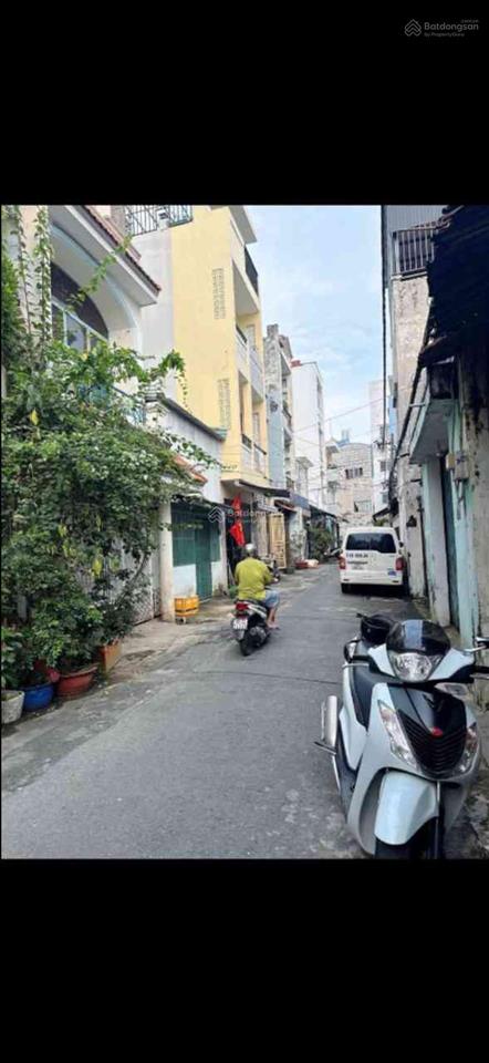 Hot, bán gấp nhà riêng 4 tầng mới đẹp âu cơ, tân bình, 38m2, hẻm 3m thông, nhỉnh 4 tỷ.