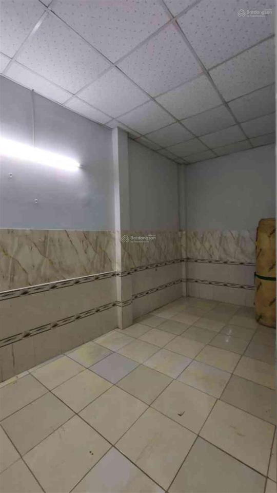Hot, bán gấp nhà riêng hương lộ 2 btân, 70m2, 2 tầng, hẻm trước nhà 3,5m gần mặt tiền, chỉ nhỉnh 3t