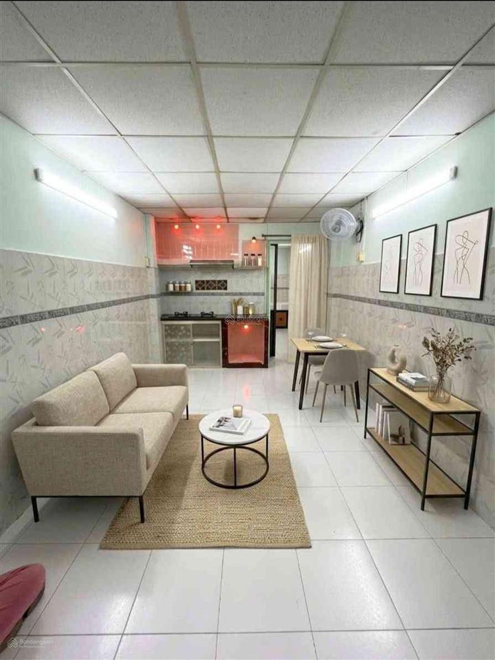Hot, bán gấp nhà riêng chiến lược btân, 32m2, 2 tầng, hẻm 5m xe hơi đỗ cửa, chỉ nhỉnh 3 tỷ xíu.