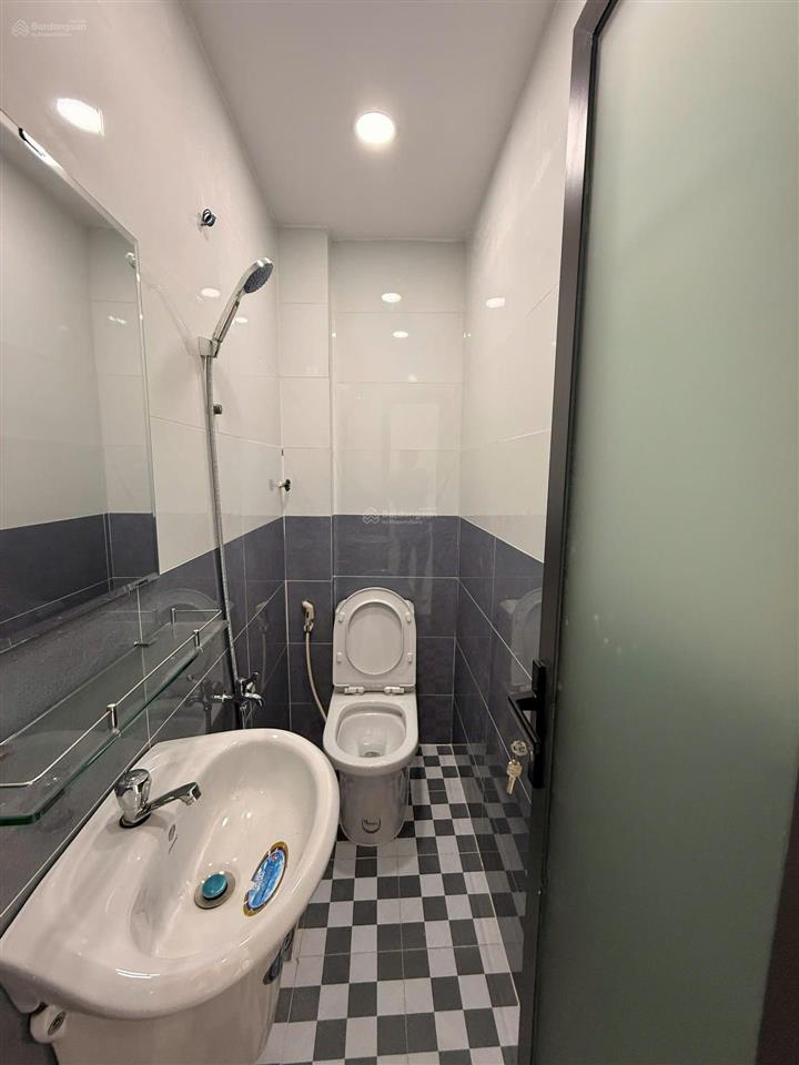 Hot, bán gấp nhà 2 tầng mới đẹp gò xoài btân, 48m2, 4 phòng ngủ, hẻm xe hơi, chỉ nhỉnh 4 tỷ.