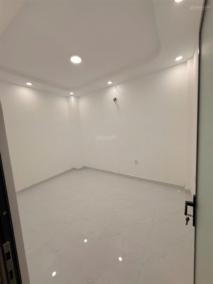 Hot, bán gấp nhà 2 tầng mới đẹp gò xoài btân, 48m2, 4 phòng ngủ, hẻm xe hơi, chỉ nhỉnh 4 tỷ.