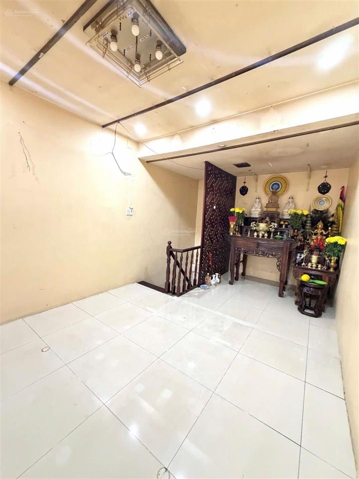 Hot, bán gấp nhà riêng lũy bán bích tân phú, 80m2, 2 tầng sát mặt tiền, chỉ nhỉnh 6 tỷ.