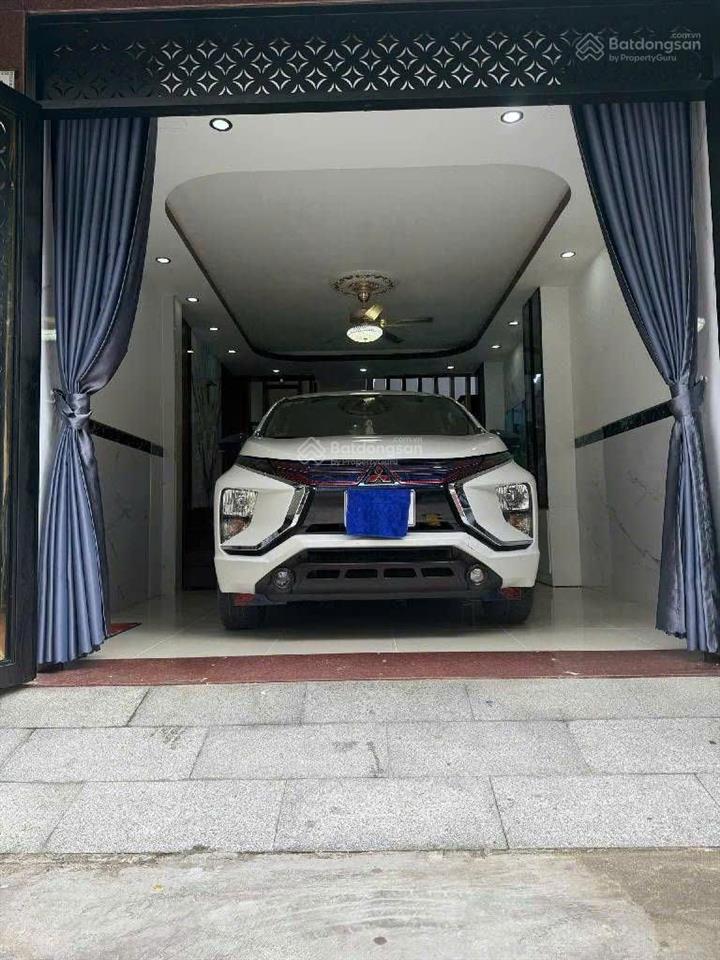 5 tầng btct  phan đăng lưu  phú nhuận  hẻm xe hơi  full nội thất  13.9tỷ