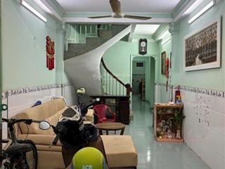 Bán nhà 4tầng,70m chỉ hơn 8tỷ ngay chợ gạch ông, đường dạ nam sát bên cầu chữ y , quận 8.