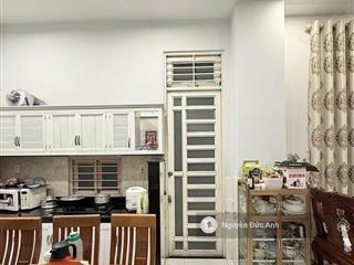 Bán đất 1/ ngắn đường xe tải thông, sẵn nhà shr vuông đẹp, ngang tới 7m, chủ xây đúc cứng cáp 3tầng