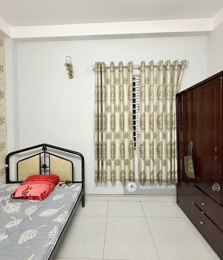 Bán đất 1/ ngắn đường xe tải thông, sẵn nhà shr vuông đẹp, ngang tới 7m, chủ xây đúc cứng cáp 3tầng