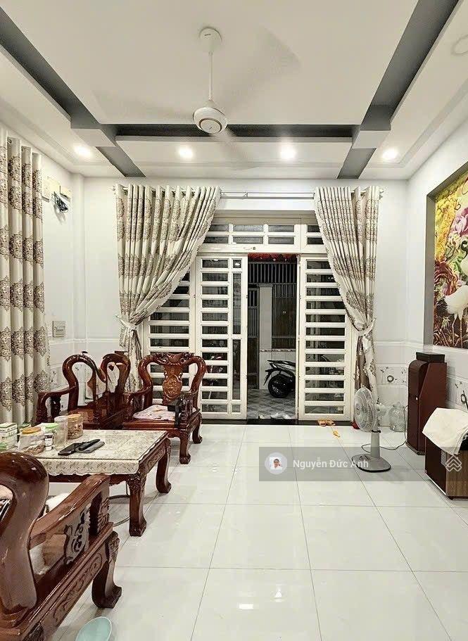 Bán đất 1/ ngắn đường xe tải thông, sẵn nhà shr vuông đẹp, ngang tới 7m, chủ xây đúc cứng cáp 3tầng