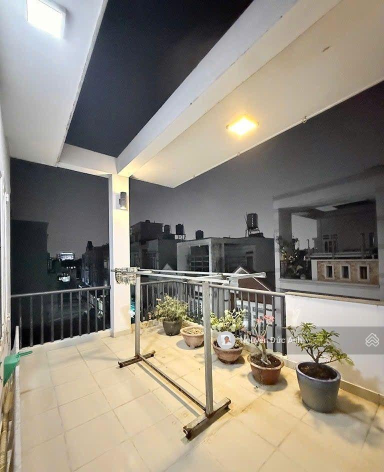 Bán đất 1/ ngắn đường xe tải thông, sẵn nhà shr vuông đẹp, ngang tới 7m, chủ xây đúc cứng cáp 3tầng