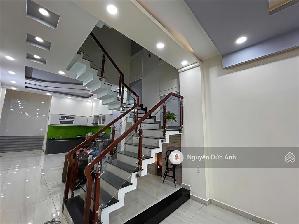 Bán nhà mới hxh 5m sát cityland phan văn trị gò vấp, 70m2 shr đẹp, đúc 4tầng 6pn sẵn đang cho thuê