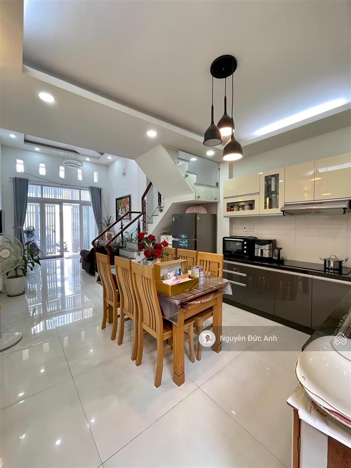 Hẻm xe tải gần nguyễn oanh  hà huy giáp, xe hơi ngủ nhà, chính chủ xây ở đúc 4tầng cứng cáp ở ngay