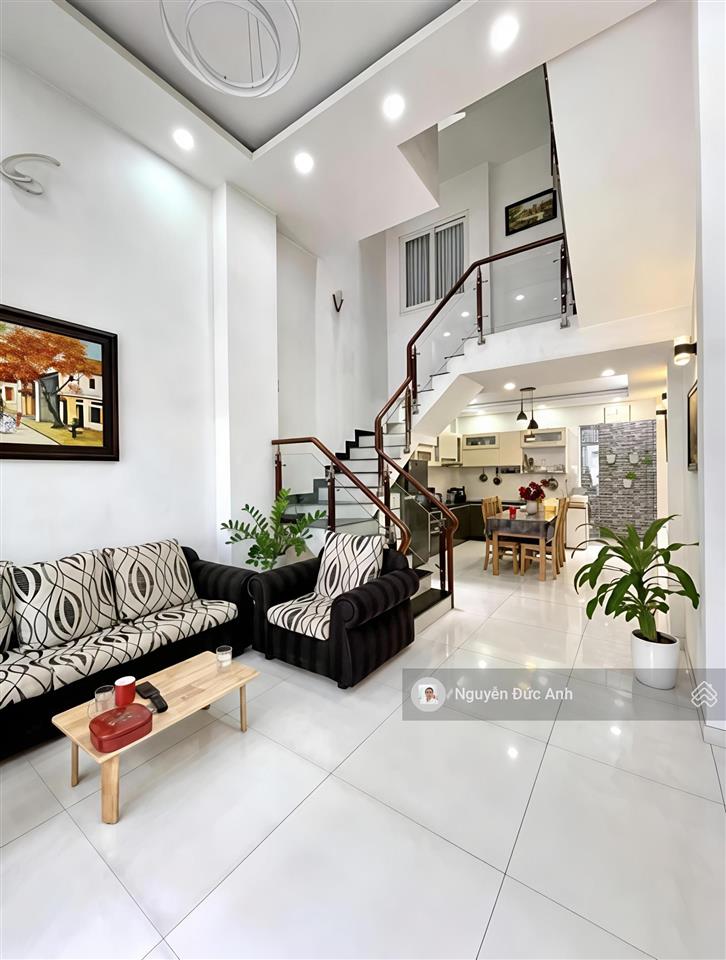 Hẻm xe tải gần nguyễn oanh  hà huy giáp, xe hơi ngủ nhà, chính chủ xây ở đúc 4tầng cứng cáp ở ngay