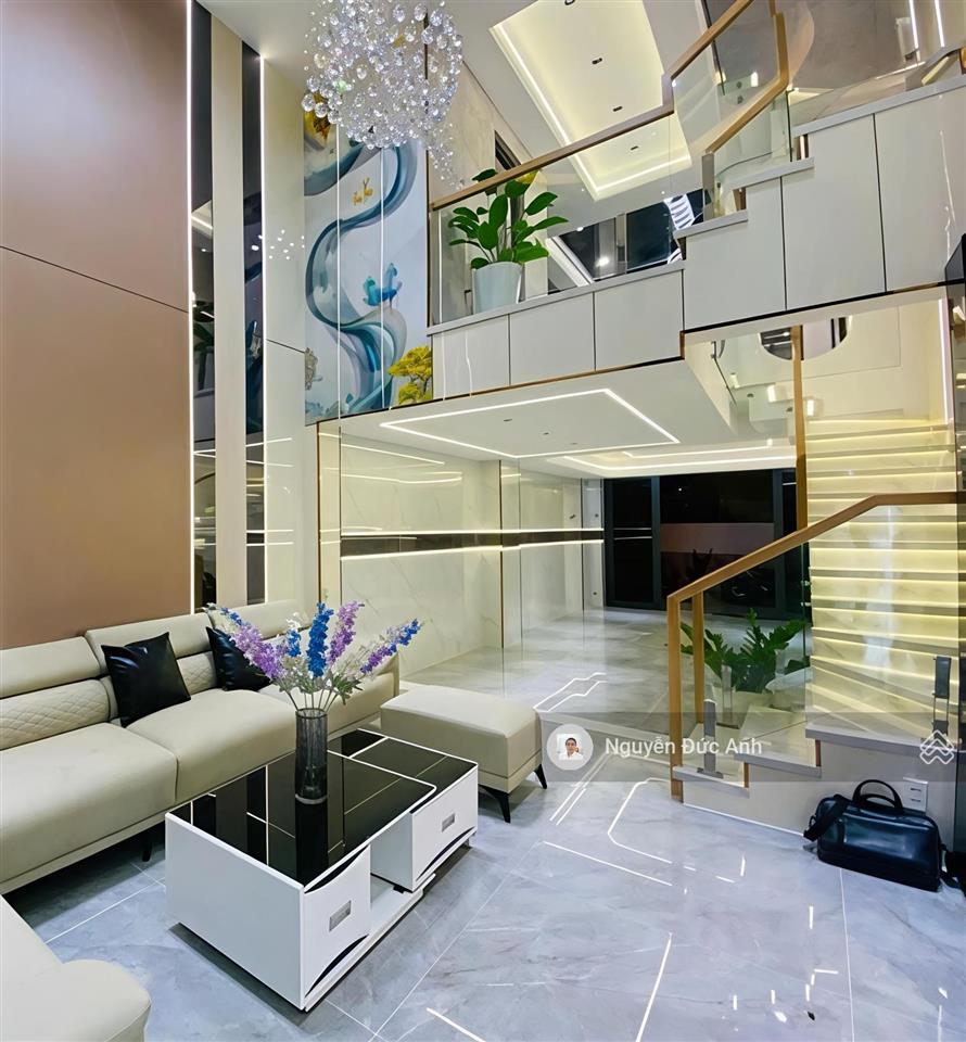 Hẻm xe tải gần cv làng hoa, xe hơi 7 chỗ ngủ nhà, xây mới 5tầng có gara ôtô, full nội thất cao cấp