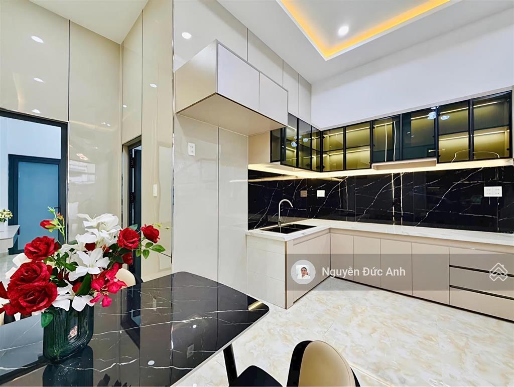 Shr (4.5*17m) nhà mới rộng thoáng với 78m2, 4pn, có phòng ngủ tầng trệt, full nội thất mới, ở ngay