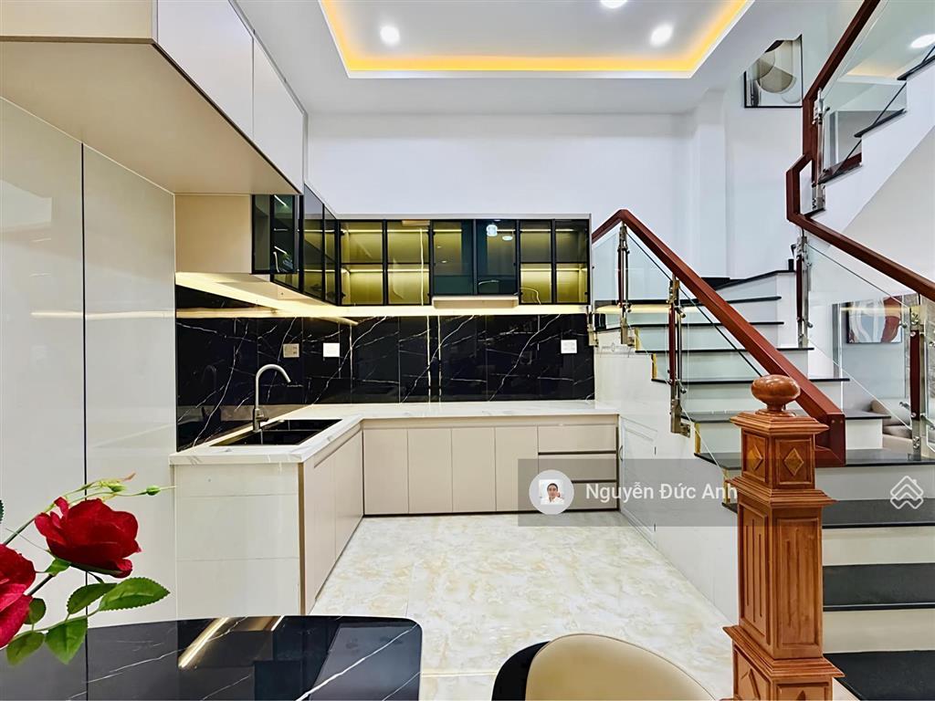 Shr (4.5*17m) nhà mới rộng thoáng với 78m2, 4pn, có phòng ngủ tầng trệt, full nội thất mới, ở ngay