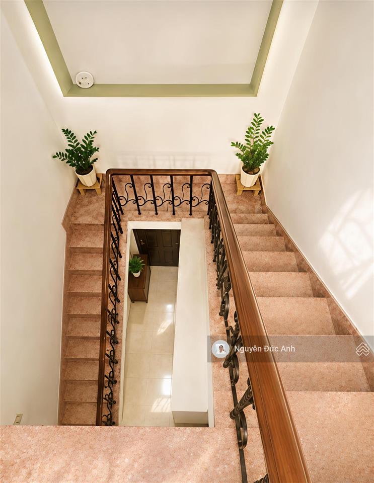 Nhà đẹp phân khúc 9  12tỷ shr (5m*17m) vuông vức đúc 3tầng 3pn 4wc hẻm ôtô thông khu trung tâm vip